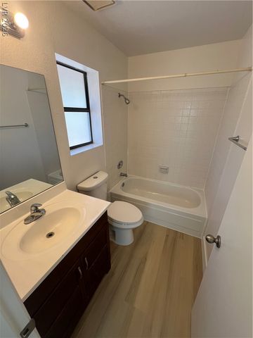 3939 South Torrey Pines Drive, Las Vegas, NV 89103