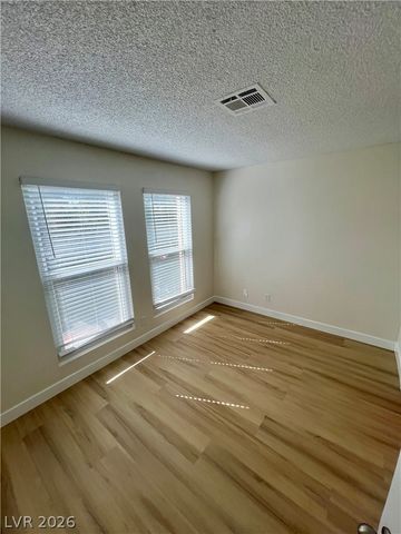 3939 South Torrey Pines Drive, Las Vegas, NV 89103
