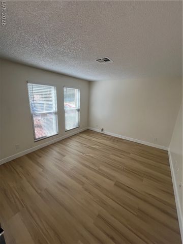 3939 South Torrey Pines Drive, Las Vegas, NV 89103