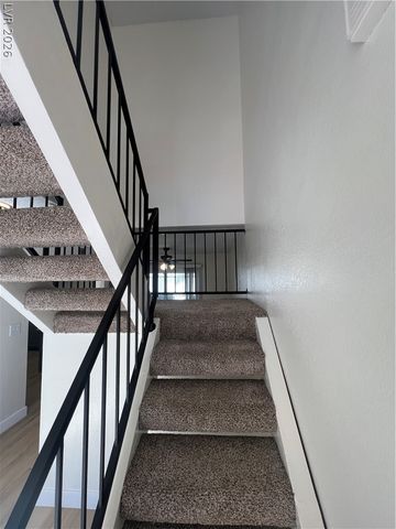3939 South Torrey Pines Drive, Las Vegas, NV 89103