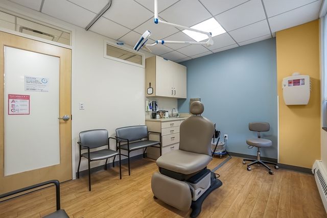 20 Hope Avenue 207, Waltham, MA 02453