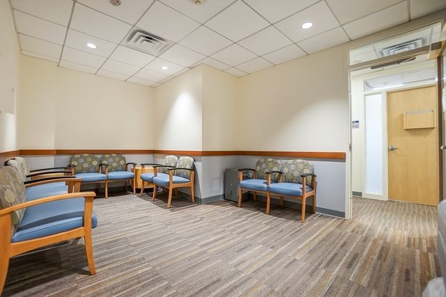 20 Hope Avenue 207, Waltham, MA 02453