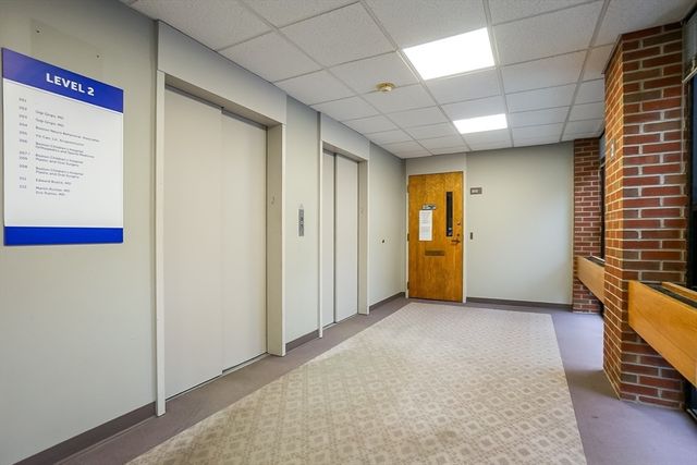 20 Hope Avenue 207, Waltham, MA 02453