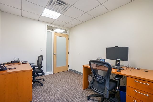 20 Hope Avenue 207, Waltham, MA 02453