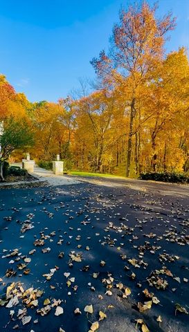 39 Desimone Drive, Marlborough, MA 01752