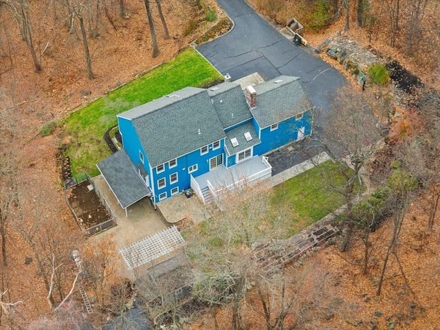 39 Desimone Drive, Marlborough, MA 01752