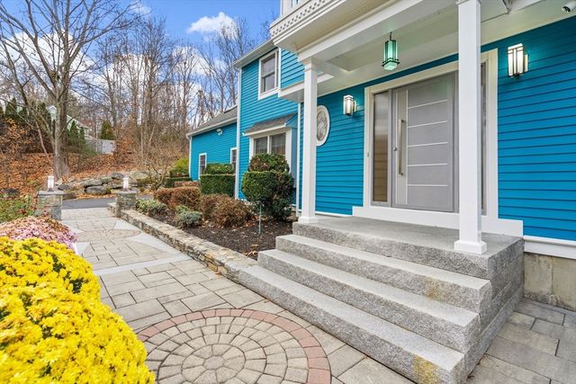 39 Desimone Drive, Marlborough, MA 01752