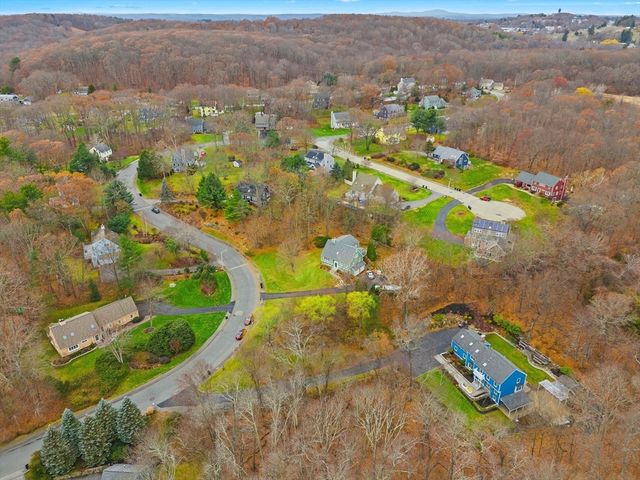 39 Desimone Drive, Marlborough, MA 01752