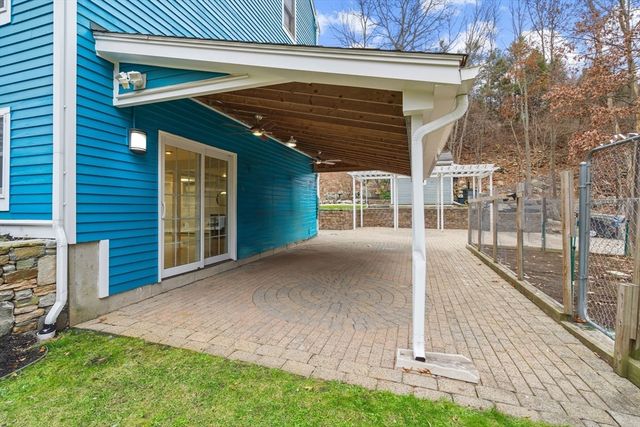 39 Desimone Drive, Marlborough, MA 01752