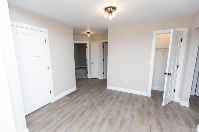 828 Terrace View Drive, Howard, OH 43028