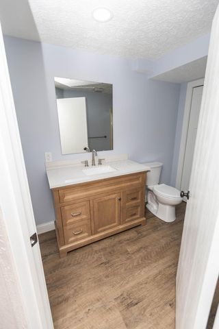 828 Terrace View Drive, Howard, OH 43028