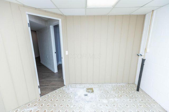 828 Terrace View Drive, Howard, OH 43028