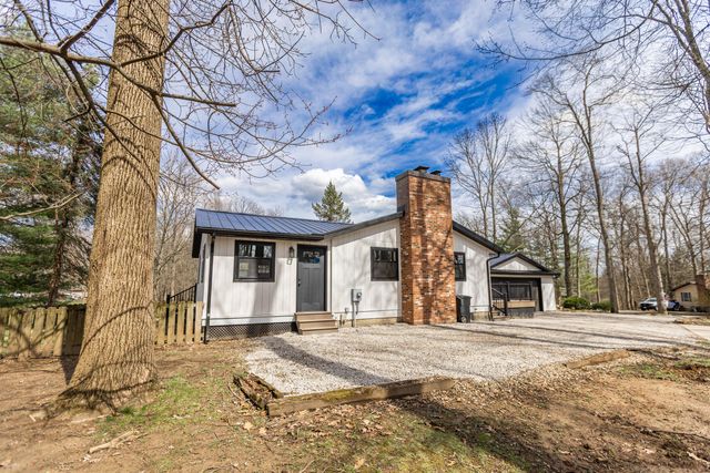 828 Terrace View Drive, Howard, OH 43028