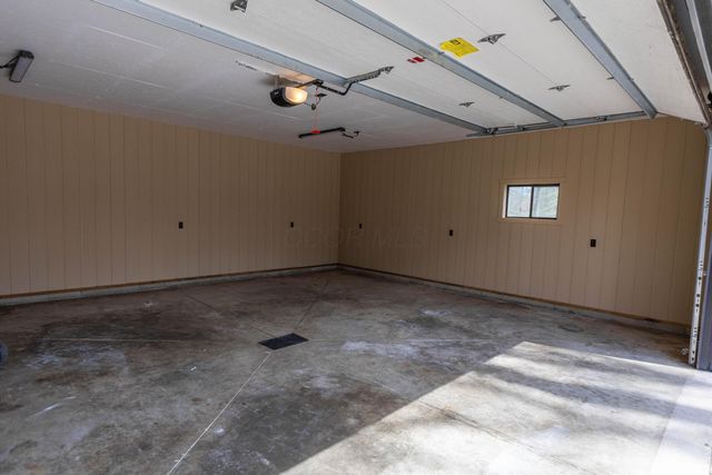 828 Terrace View Drive, Howard, OH 43028