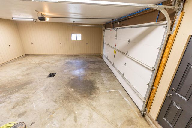 828 Terrace View Drive, Howard, OH 43028