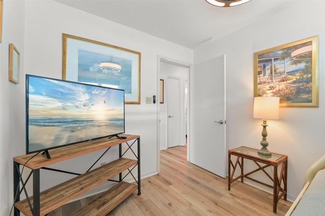 22101 Guadalupe Drive, Galveston, TX 77554