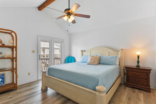 22101 Guadalupe Drive, Galveston, TX 77554