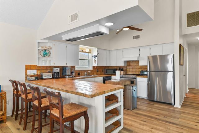 22101 Guadalupe Drive, Galveston, TX 77554