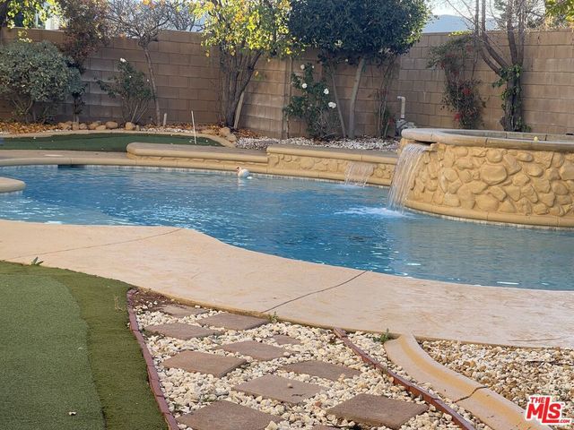 43637 59th Street, Lancaster, CA 93536