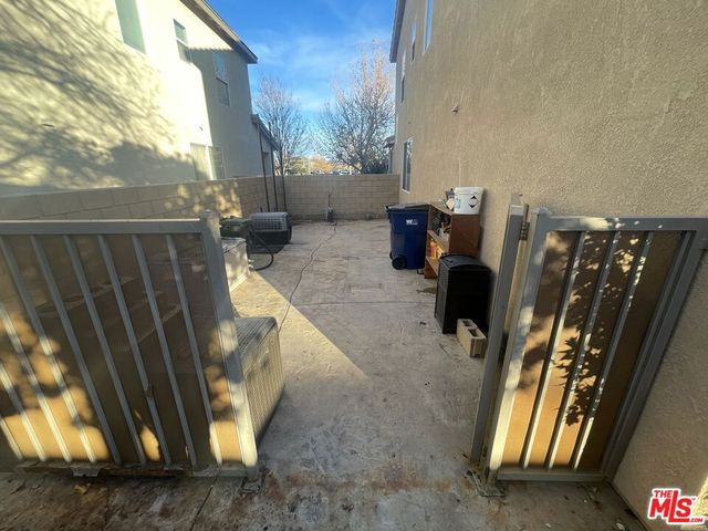 43637 59th Street, Lancaster, CA 93536