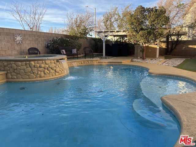 43637 59th Street, Lancaster, CA 93536