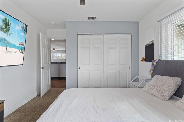 91-1010 Wahipana Street, Kapolei, HI 96707