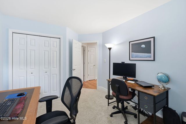 917 Starkland Way, Holly Springs, NC 27540
