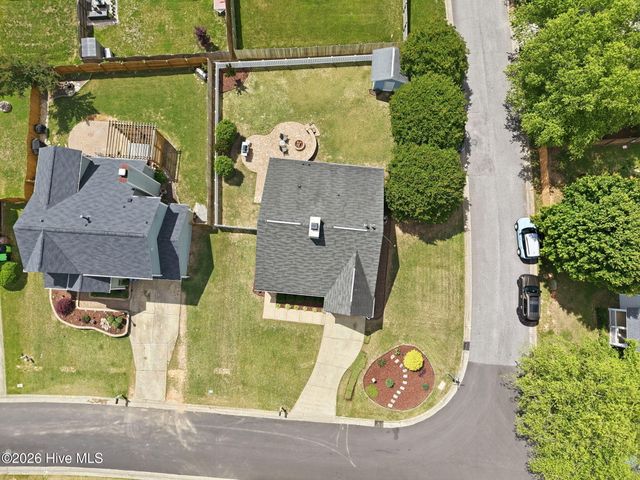 917 Starkland Way, Holly Springs, NC 27540