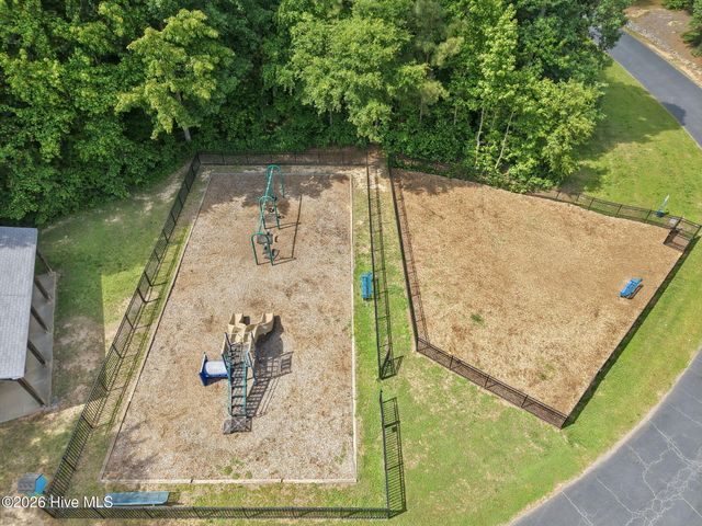 917 Starkland Way, Holly Springs, NC 27540