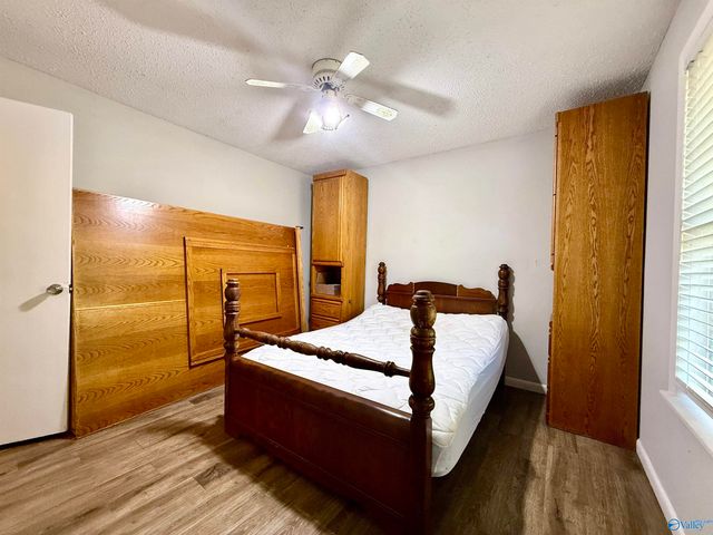 141 Chestnut Street N, Boaz, AL 35956