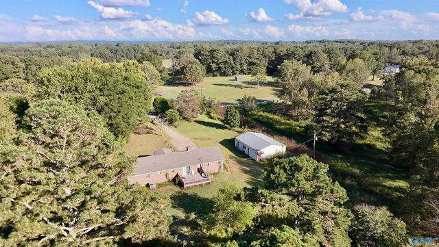 141 Chestnut Street N, Boaz, AL 35956