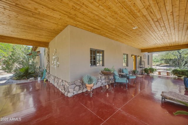 1006 E ANGEL BASIN Road, Queen Valley, AZ 85118