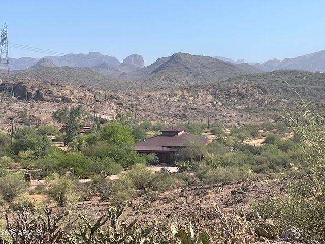 1006 E ANGEL BASIN Road, Queen Valley, AZ 85118