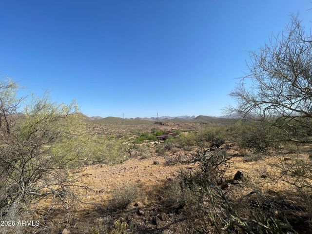 1006 E ANGEL BASIN Road, Queen Valley, AZ 85118