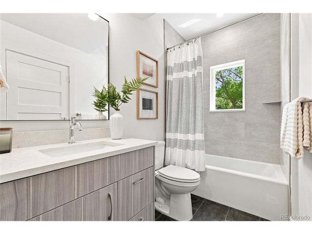 3217 S Sherman St, Englewood, CO 80113