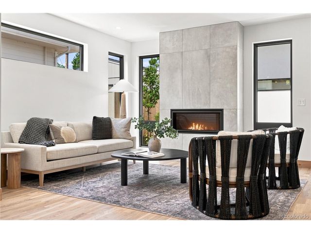 3217 S Sherman St, Englewood, CO 80113