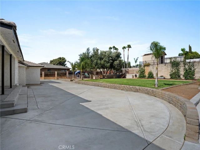 5736 Country Lane, Jurupa Valley, CA 91752