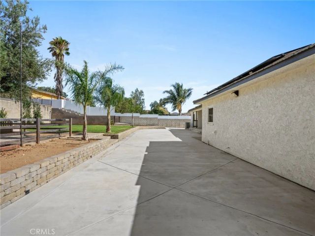 5736 Country Lane, Jurupa Valley, CA 91752