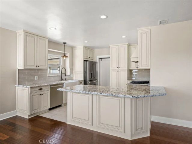 5736 Country Lane, Jurupa Valley, CA 91752