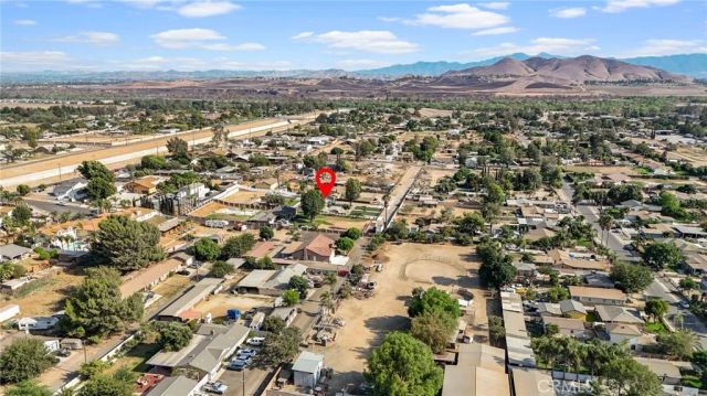 5736 Country Lane, Jurupa Valley, CA 91752