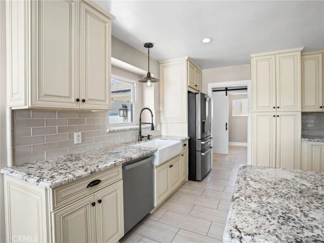 5736 Country Lane, Jurupa Valley, CA 91752