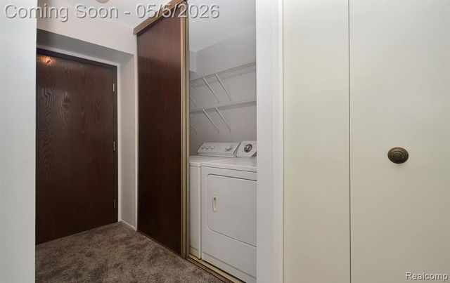 30074 W 12 Mile Road 114, Farmington Hills, MI 48334