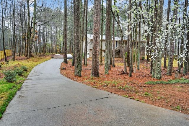 332 Pine Acres Drive, Canton, GA 30115