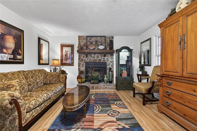 332 Pine Acres Drive, Canton, GA 30115