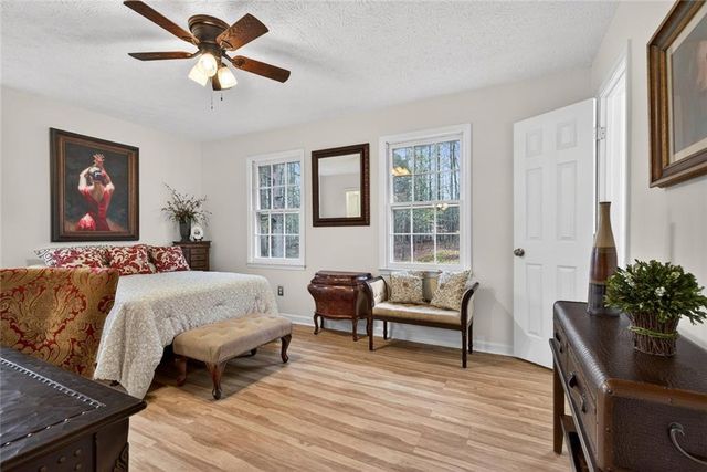 332 Pine Acres Drive, Canton, GA 30115