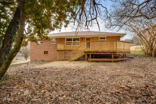 131 Deadrick Drive, Kingsport, TN 37663