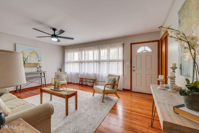 131 Deadrick Drive, Kingsport, TN 37663