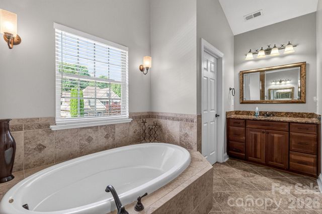 7835 Sand Trap Lane, Stanley, NC 28164