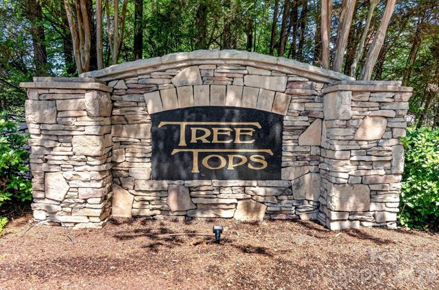 7835 Sand Trap Lane, Stanley, NC 28164