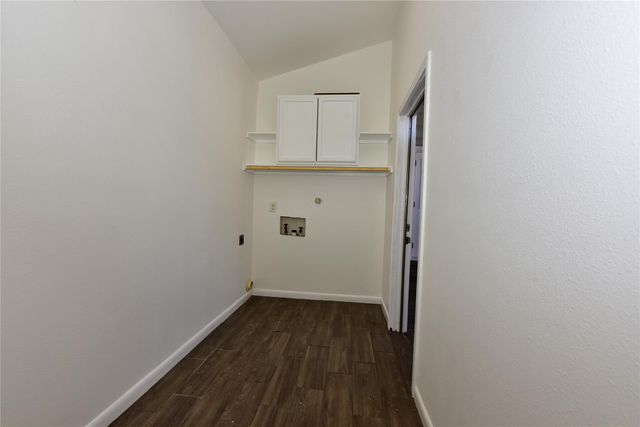 7605 Carriage DR, Austin, TX 78752